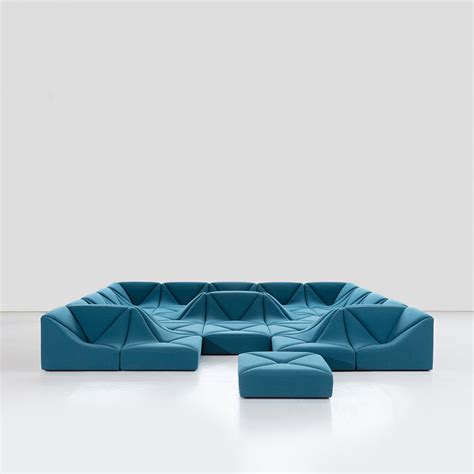 pierre paulin's dune sofa